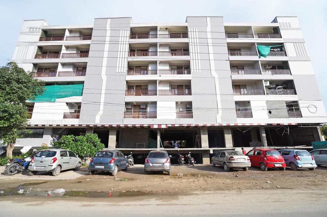 Oyo Flagship 77122 Gmd Vasundhara Ghaziabad Bagian luar foto