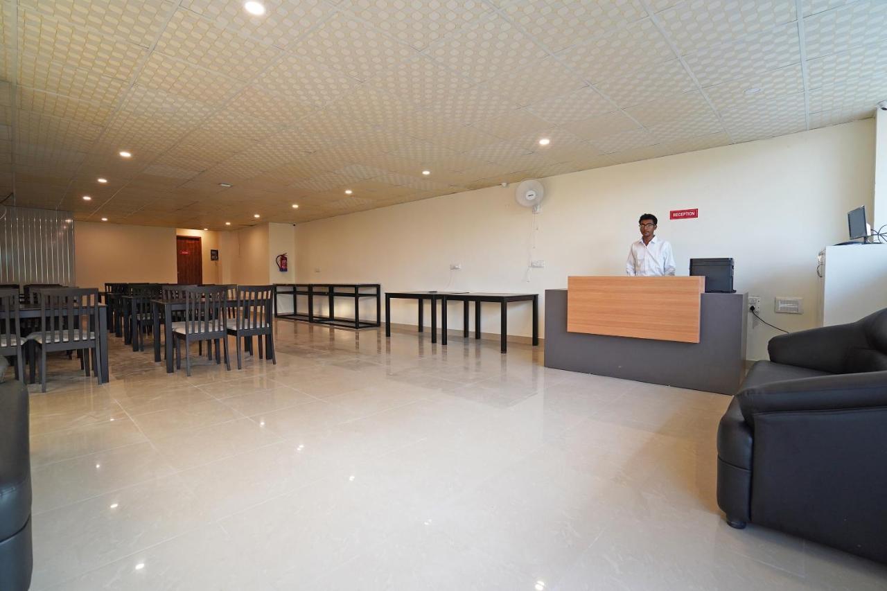 Oyo Flagship 77122 Gmd Vasundhara Ghaziabad Bagian luar foto